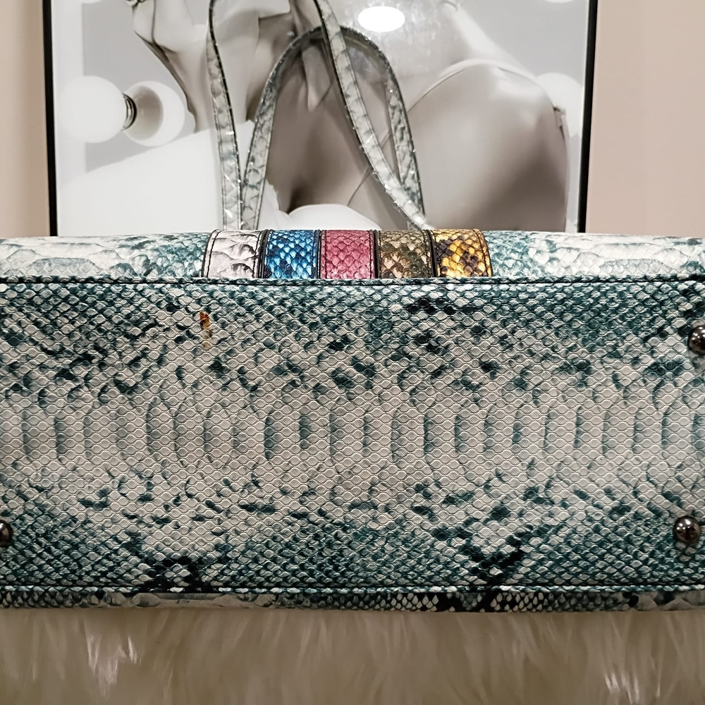 Badgley Mischka Vibrant Snake Print Tote - Picture 6 of 7